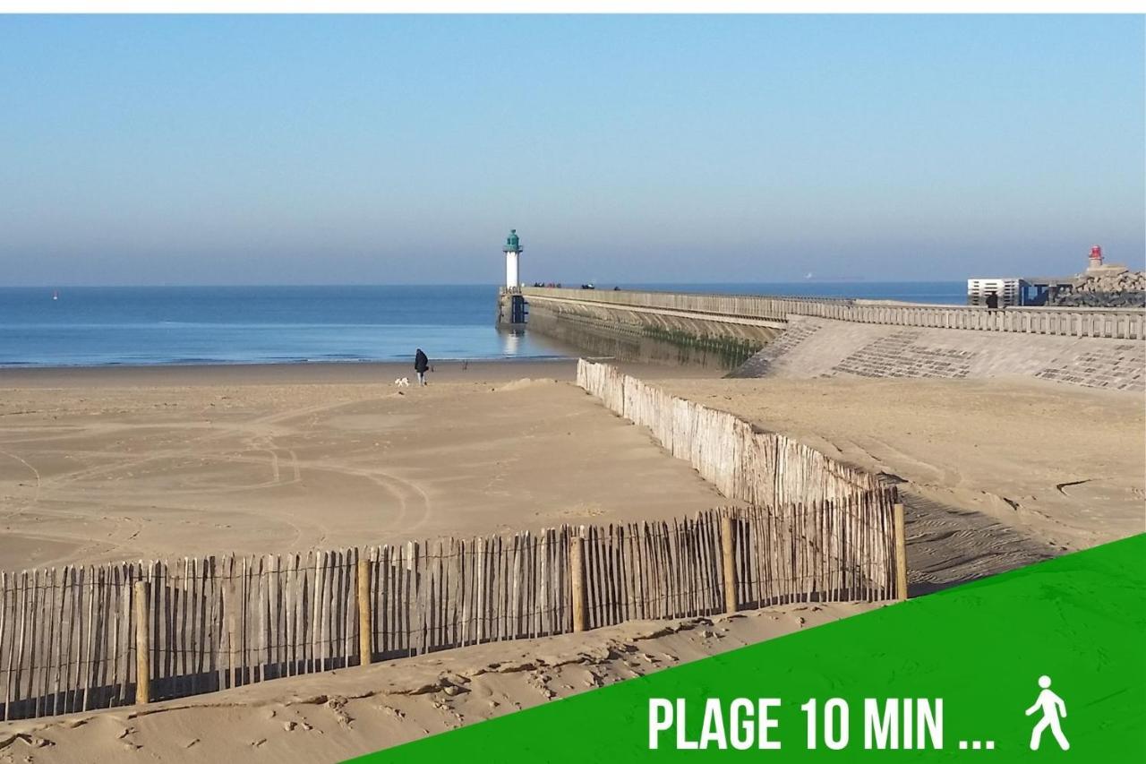 Les Lumieres Du Phare Apartment Calais Bagian luar foto